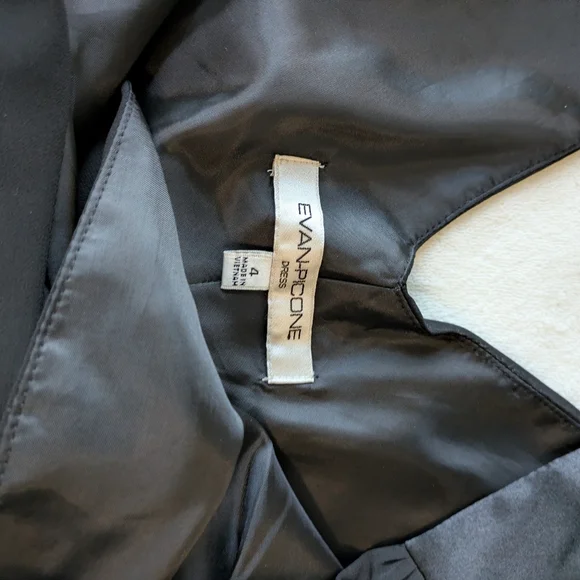 Vintage Evan Picone Midi Dress - Picture 3 of 3